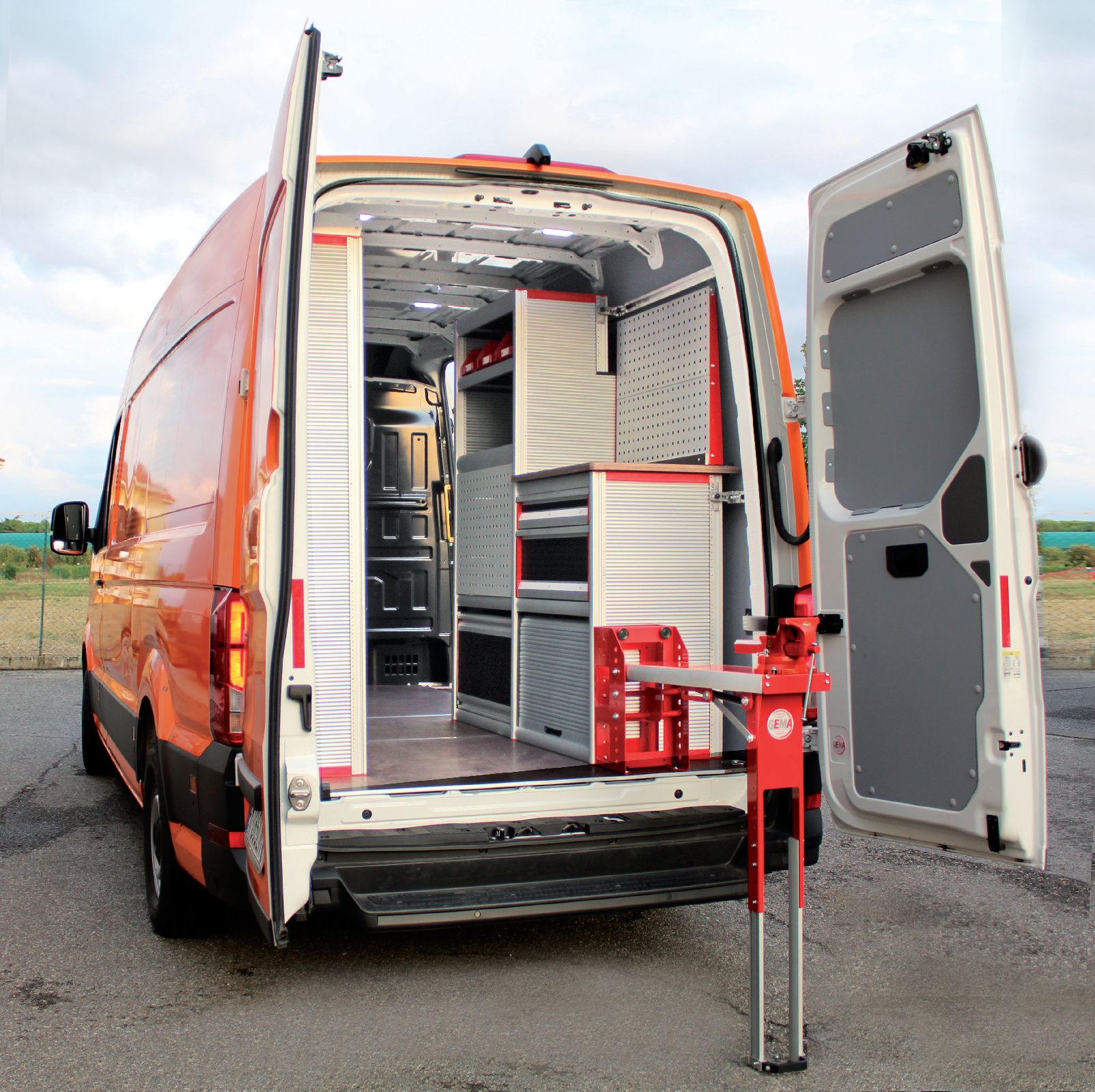 Commercial Vehicle & Vans Installations